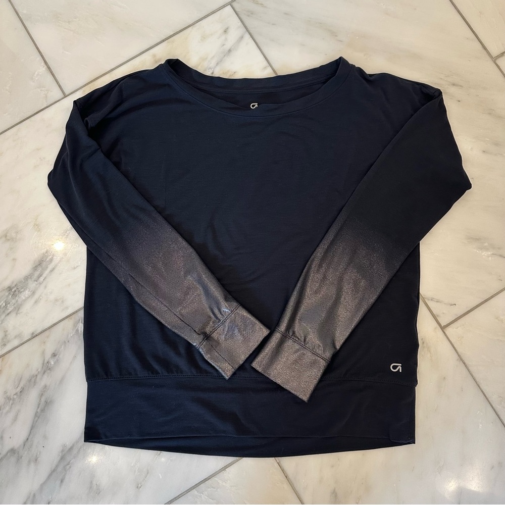 Gap Breath with metallic silver detail t-shirt XSmall